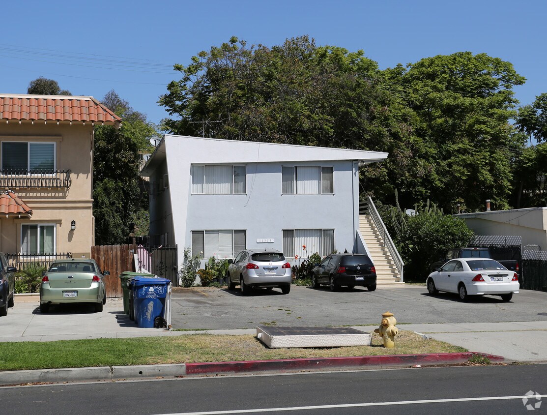 Primary Photo - 11333 Venice Blvd