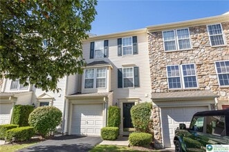Building Photo - 4542 Jasmine Dr