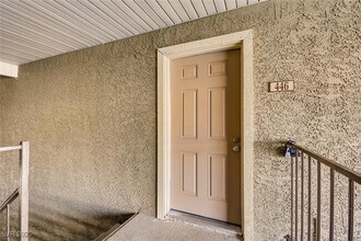 Building Photo - 5224 River Glen Dr