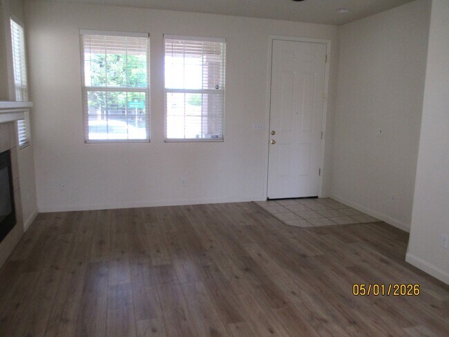 Foto del edificio - Beautiful Roseville home near Galleria