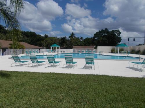 Foto principal - 4261 Island Cir