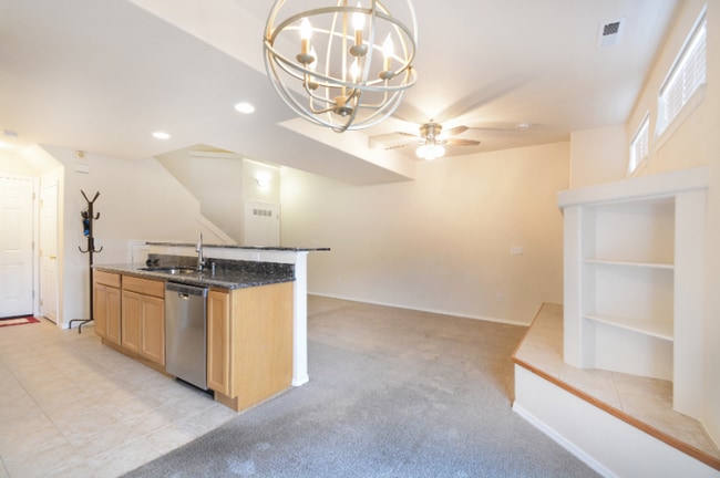 Building Photo - 1038 Cheyenne Blvd