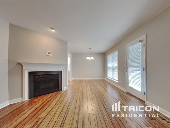 Building Photo - 180 Coghill Dr