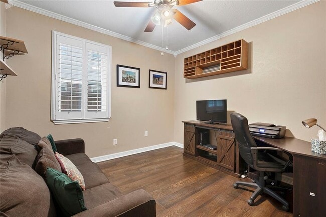 bedroom 4 or office - 6519 Belmont Bnd