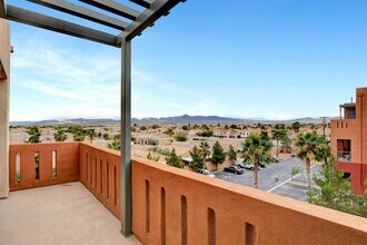 Building Photo - 71 E Agate Ave