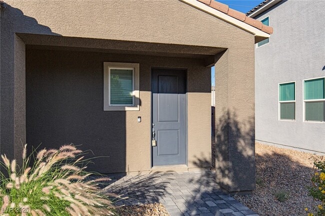 Building Photo - 5319 Wally St