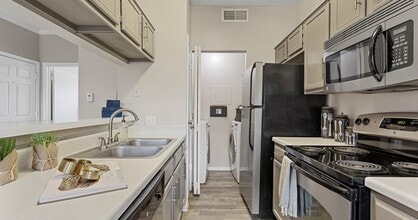 Building Photo - Huntington Meadows Apartments