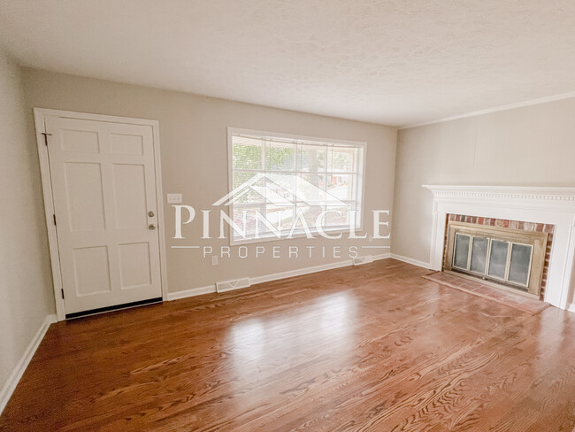 Living Room and Front Entrance - 1308 Ashbourne Dr