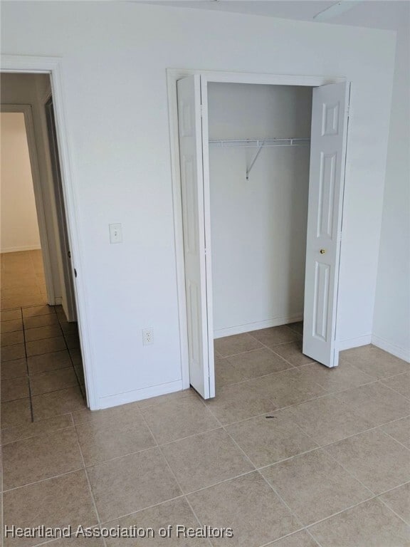 Building Photo - 5954 Matanzas Dr