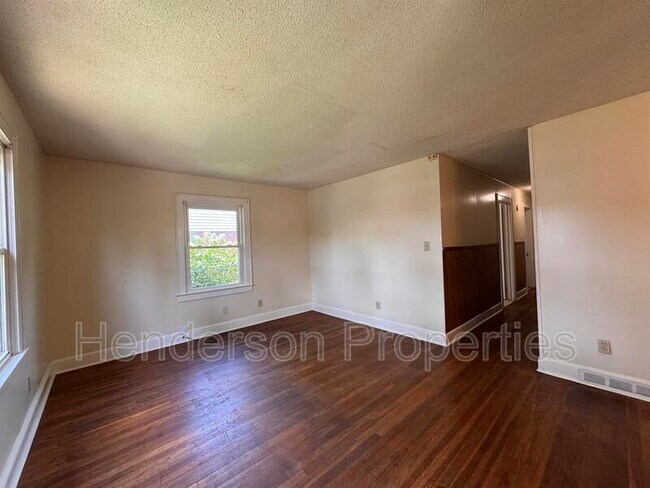 Foto del edificio - 634 N Kelly St