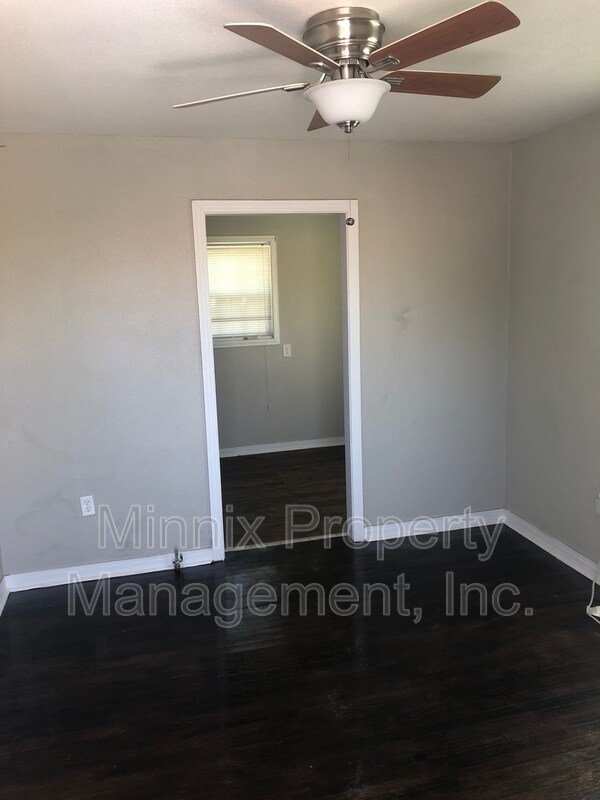 2111 Runnels St Unit 4, Big Spring, TX 79720 Condo for Rent in Big