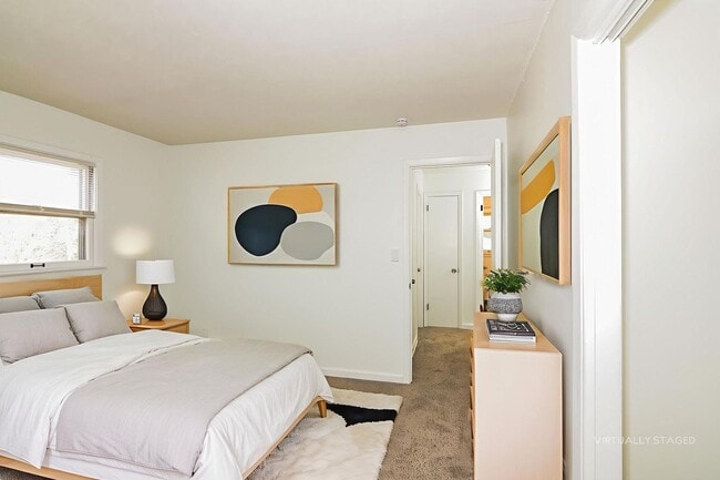 Foto del edificio - 314 Knox Ave N