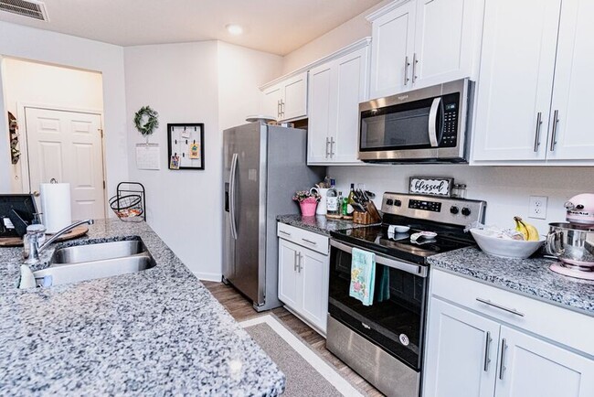 Building Photo - 202 Southridge