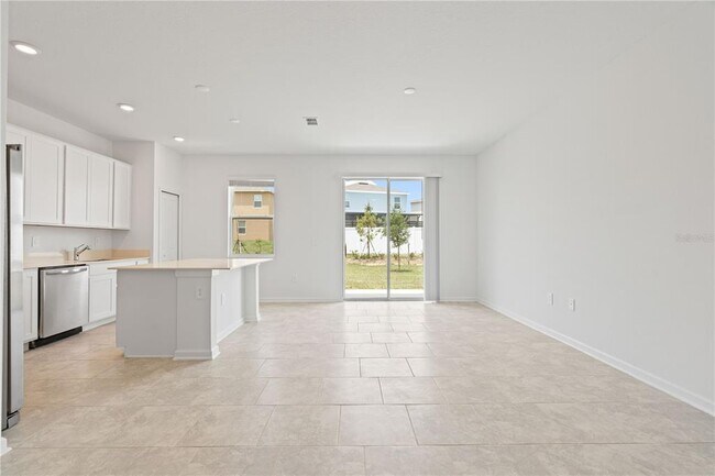 Foto del edificio - 2716 Pierr St