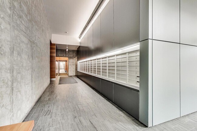 Foto del edificio - 1720 S Michigan Ave