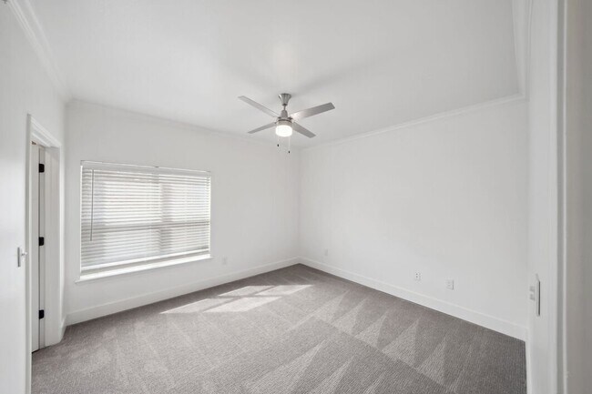 Foto del edificio - 4690 Eldorado Pkwy