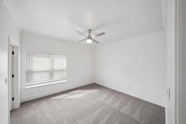 Building Photo - 4690 Eldorado Pkwy