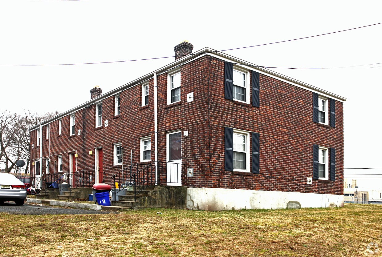 Foto del edificio - 196 Lee Ave