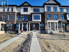 Building Photo - 697 Alexander Knox Rd