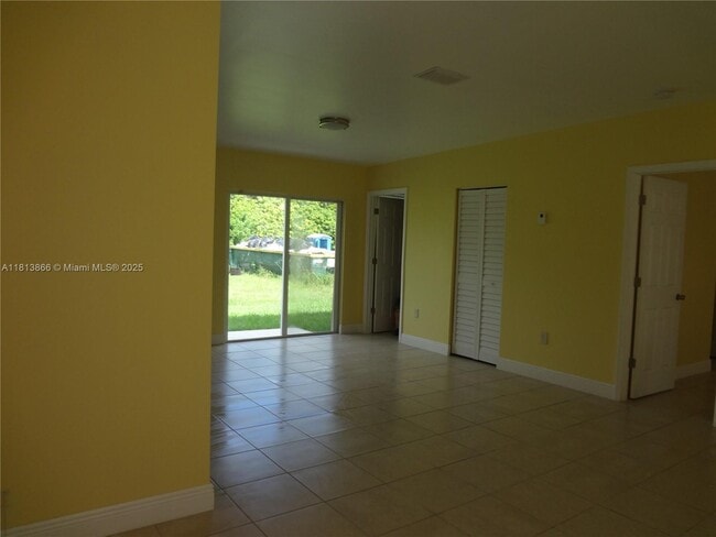 Foto del edificio - 28890 Colorado Rd