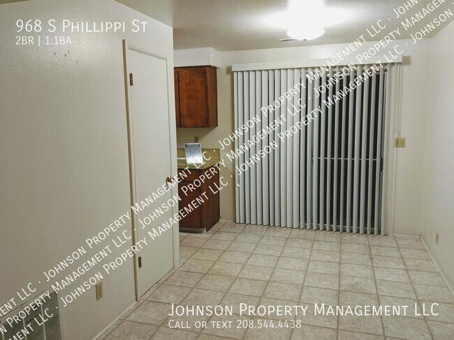 Foto del edificio - Discover Your Ideal Home at Phillippi Plac...