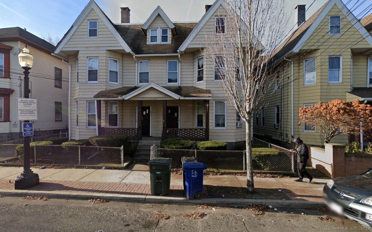 Primary Photo - 317 Madison Ave