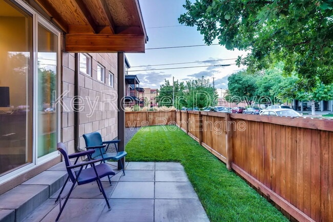 Building Photo - 3870 Shoshone St