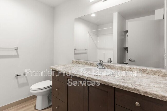 Foto del edificio - 1127 Alderson Ave