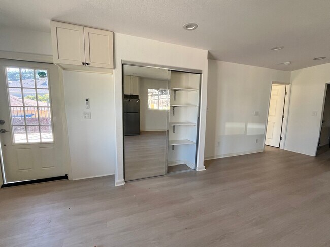 Foto del edificio - 2776 Sydney Way