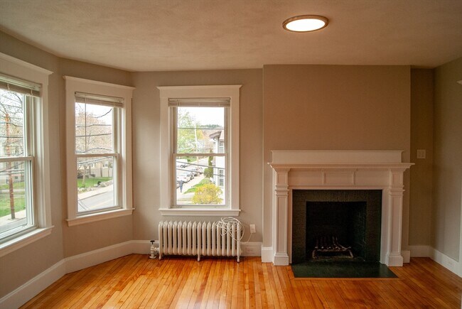 Foto del edificio - 45 Lyman St