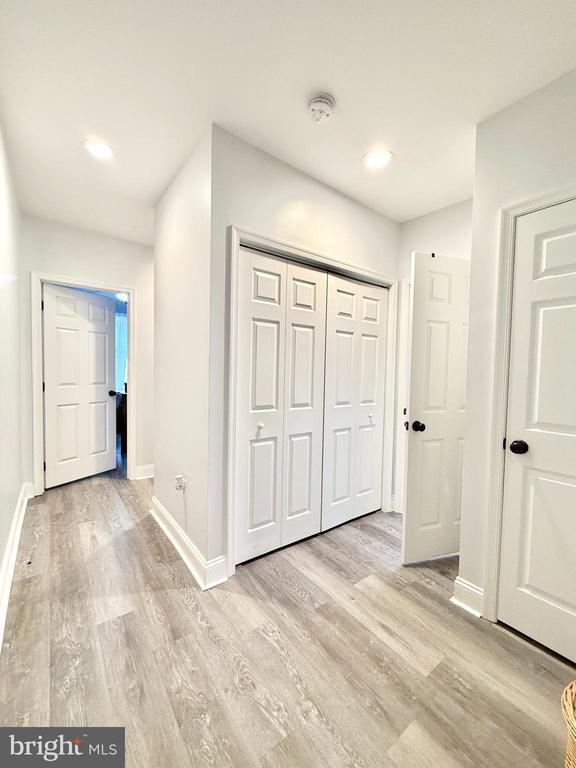 Building Photo - 151 Hall St