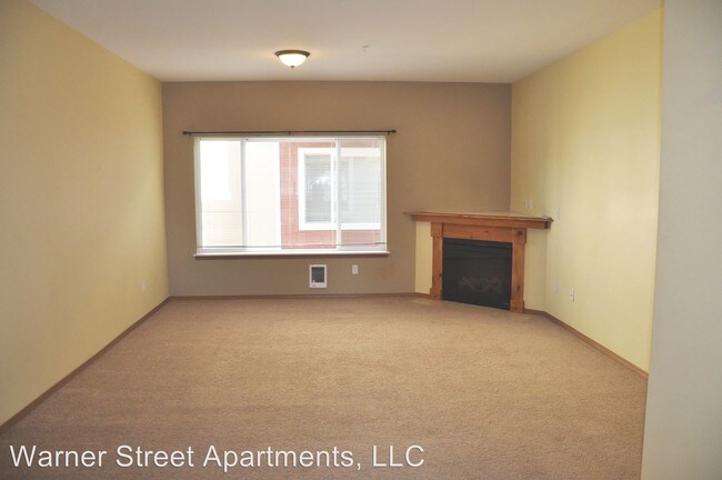 Building Photo - 4336 S Warner St