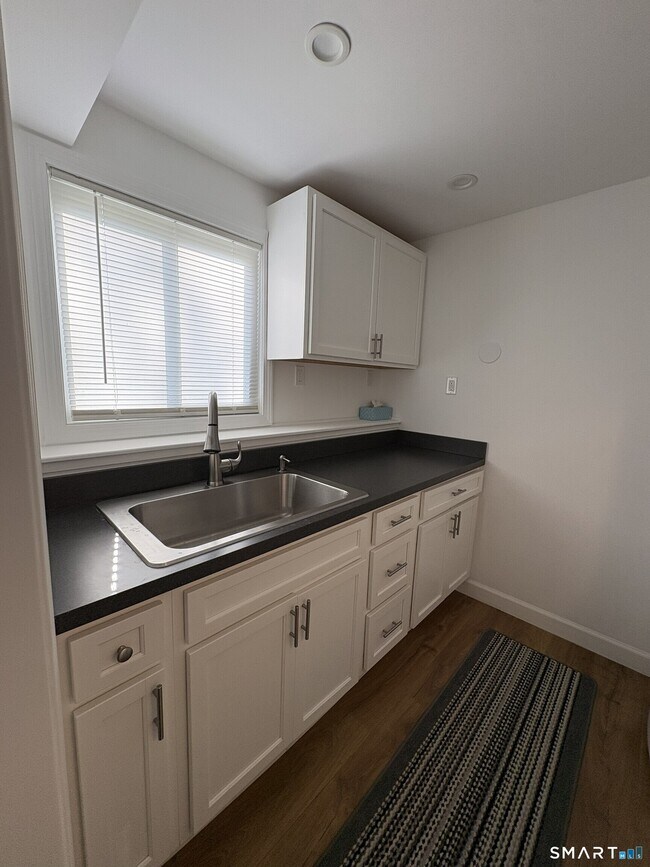 Foto del edificio - 23 Harry Brook Village