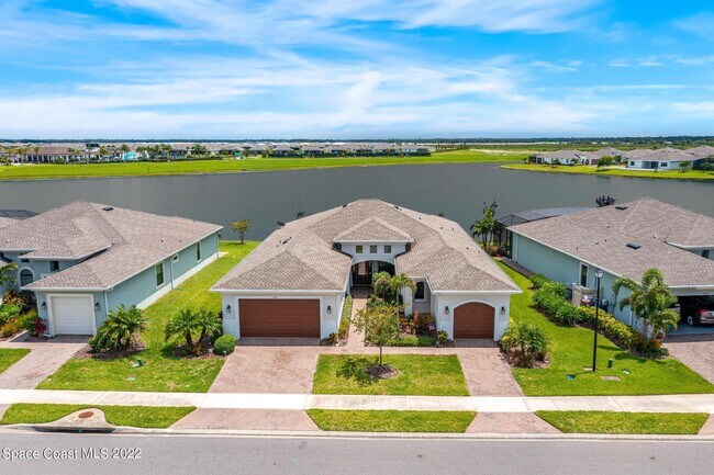 Foto del edificio - 2453 Chapel Bridge Ln