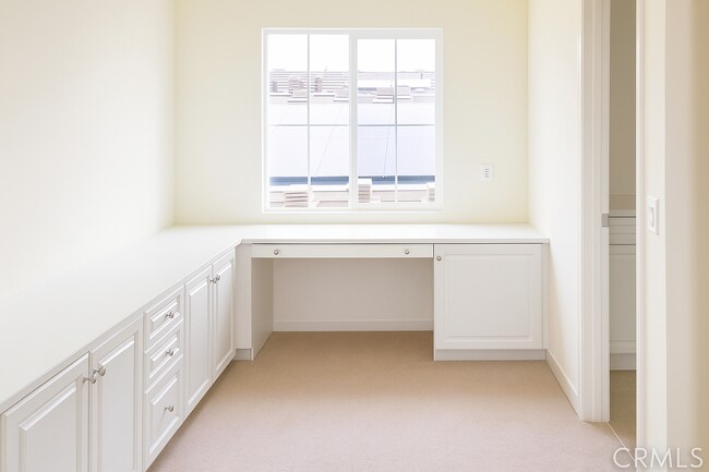 Building Photo - 15606 Pumpkin Pl