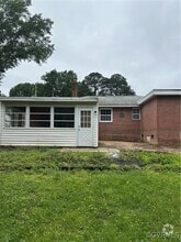Building Photo - 3209 Birchbrook Rd