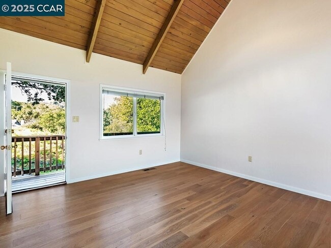 Foto del edificio - 99 Longridge Rd