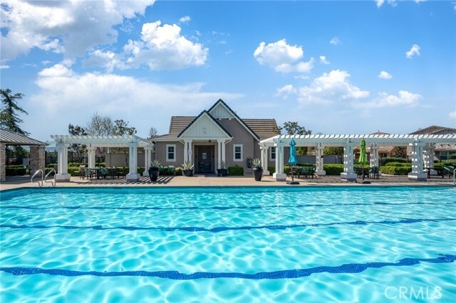 Building Photo - 7265 Enclave Dr