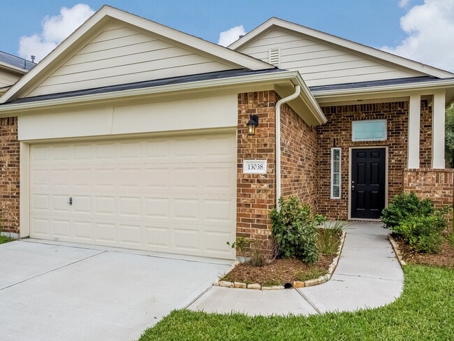 Building Photo - 13038 Rose Landing Dr