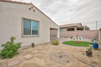 Building Photo - 689 Monteverdi Peak St