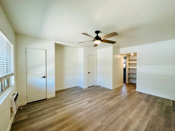 Spacious Studio with Yard! Newly Renovated... House Rental in Tucson
