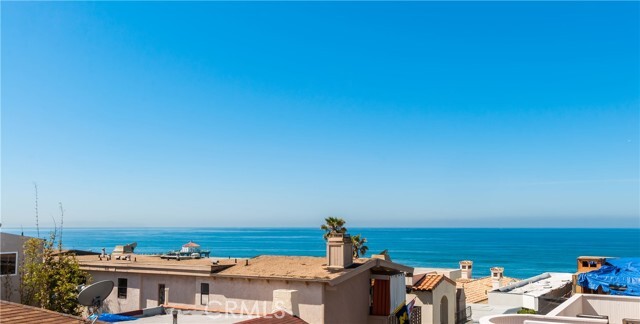 Foto del edificio - 401 Manhattan Beach Blvd