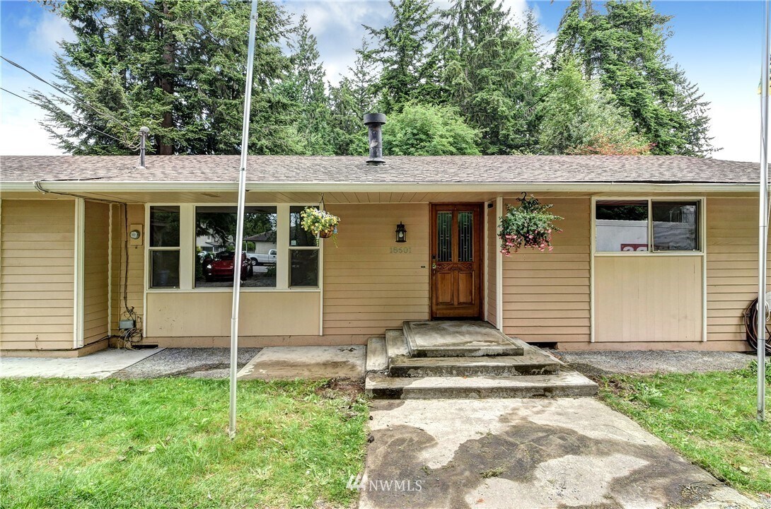 Primary Photo - 18601 35th Ave NE
