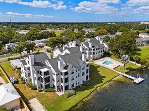 Building Photo - 3127 W Sligh Ave