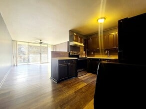 Building Photo - 95-273-273 Waikalani Dr