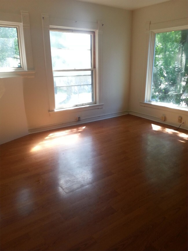 Foto del edificio - 813 S 18th St