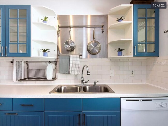 cocina - 609 Paris Ave S