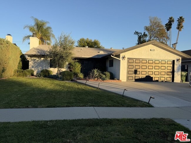 Building Photo - 7656 Capistrano Ave