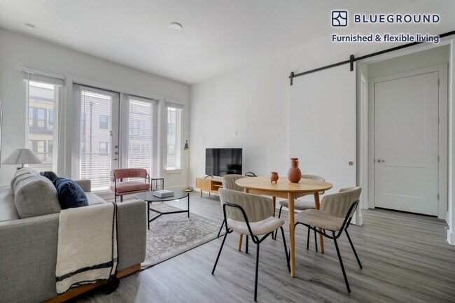 Building Photo - 212 W Highland Mall Blvd