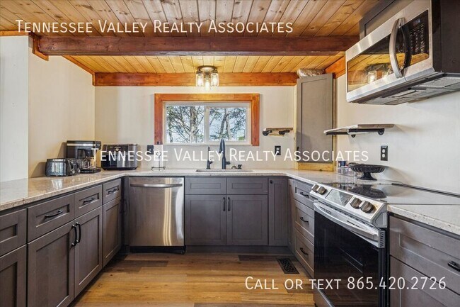 Foto del edificio - 2050 Chapel Rd